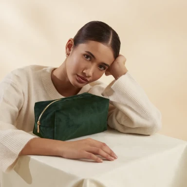 Aksamitna Eko Kosmetyczka Etui z Recyklingu z Podszewka i Certyfikatem GRS BG716 1