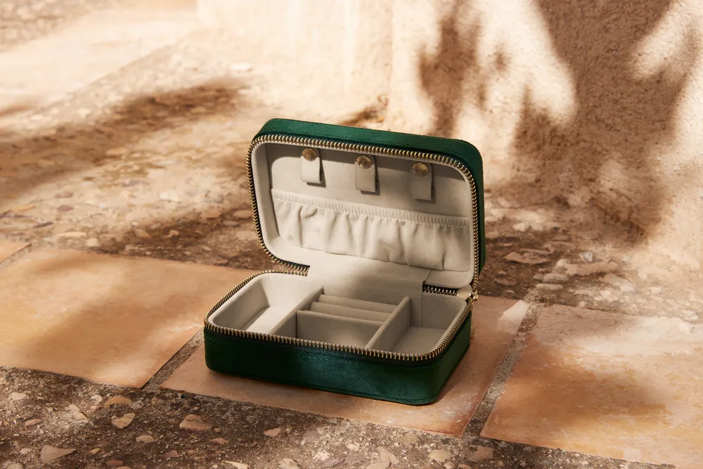 Aksamitne Podrozne Pudelko Na Bizuterie BG710 Dark Emerald 5